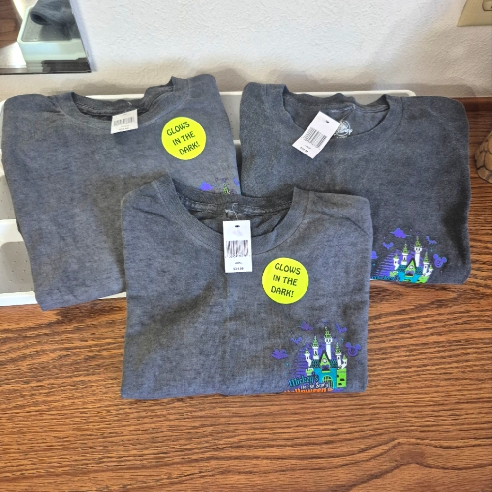 Mickey Glow-in-the-Dark Shirt